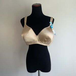 Playtex Love My Curves - Smooth - Bra - 44C - BNWT